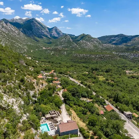 Vila New! Stone Judita With Heated Pool And Hydro-massage Zadvarje