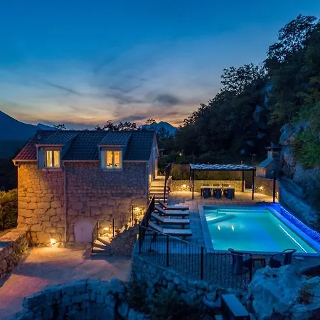 Vila New! Stone Judita With Heated Pool And Hydro-massage